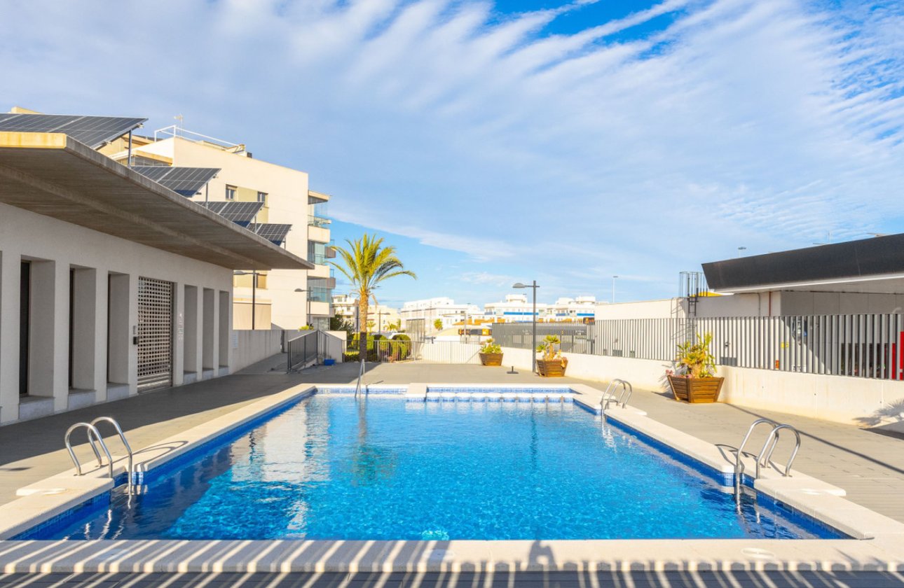 Resale - Apartment / flat -
Orihuela - Los Dolses