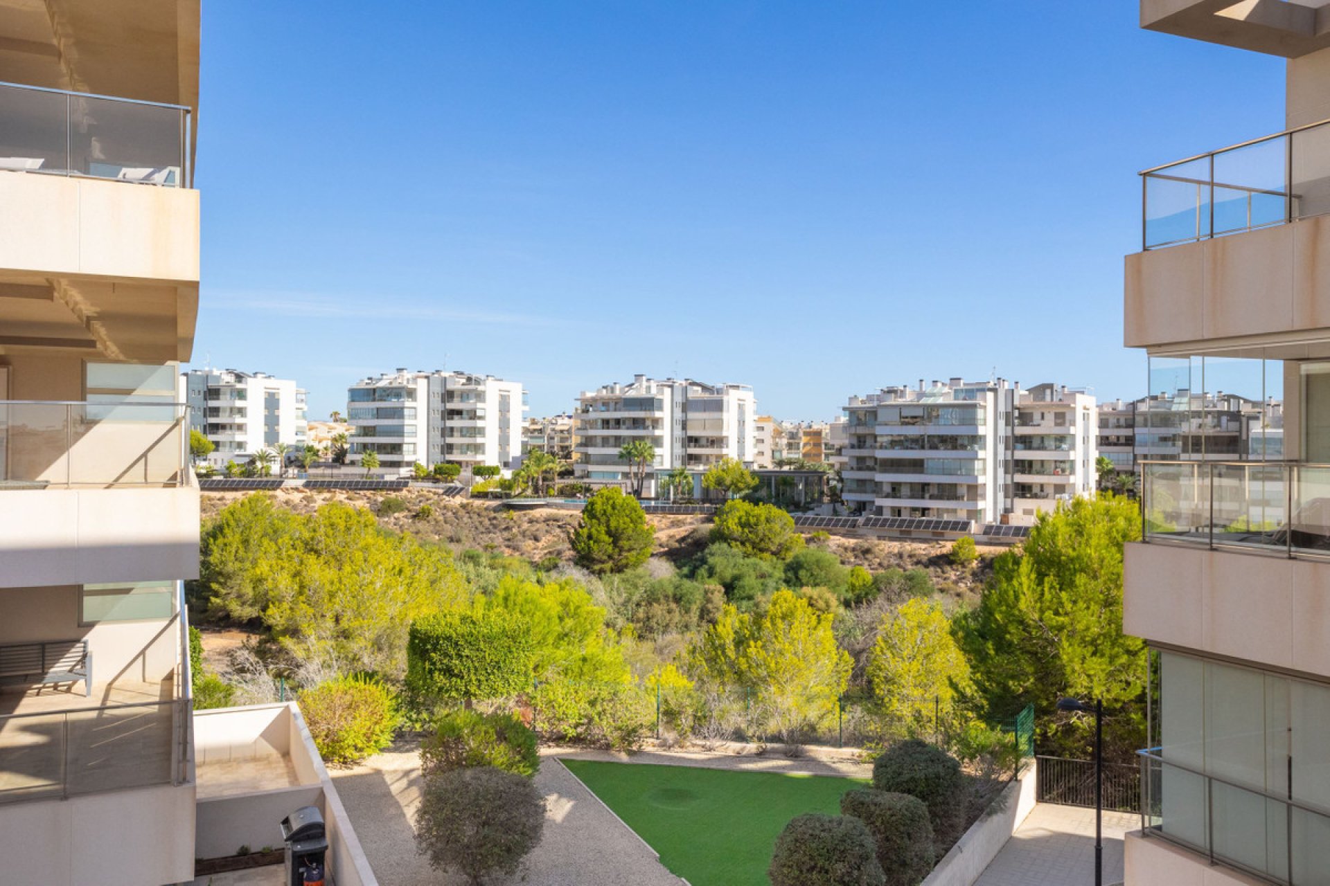 Resale - Apartment / flat -
Orihuela - Los Dolses
