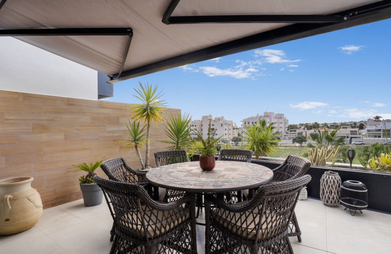 Resale - Apartment / flat -
Orihuela - Los Dolses