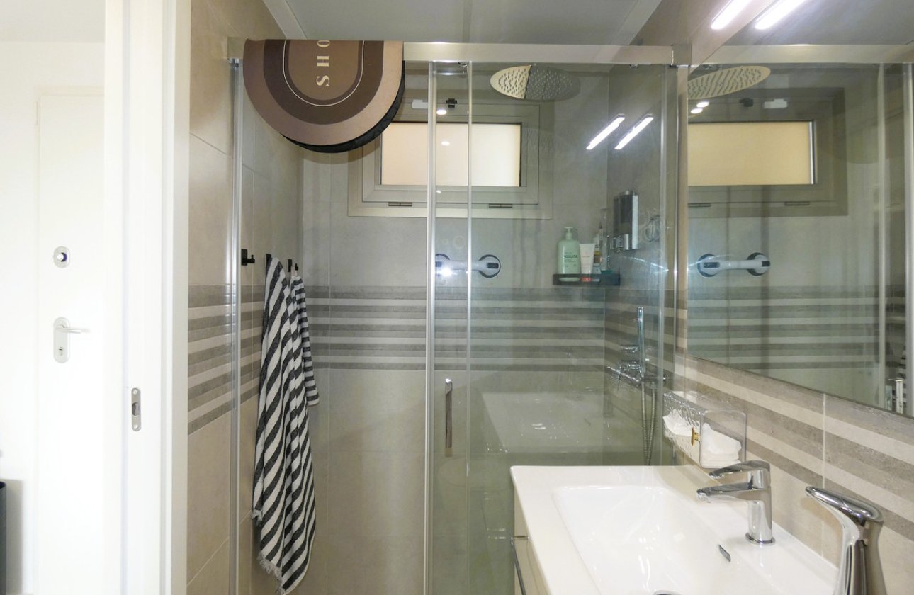 Resale - Apartment / flat -
Orihuela - Los Dolses