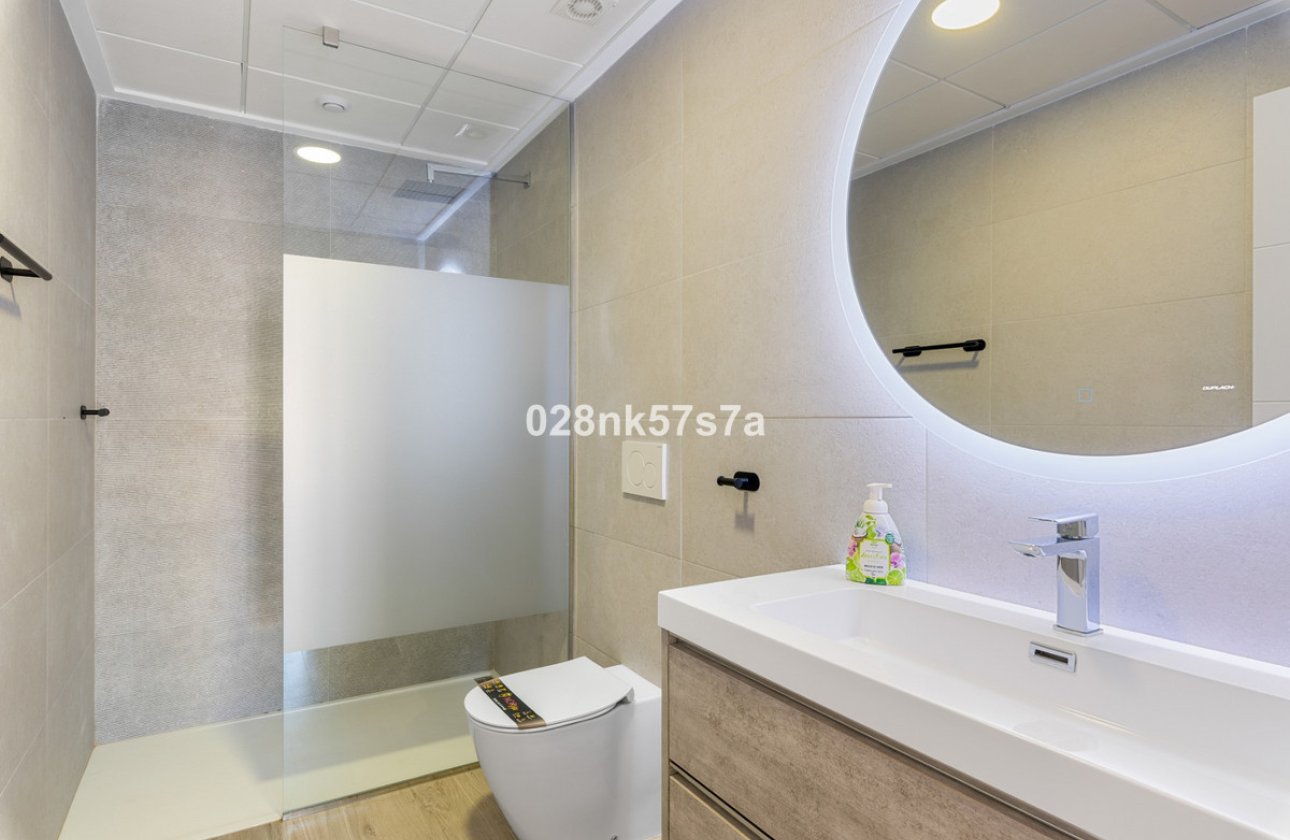 Resale - Apartment / flat -
Orihuela - Los Dolses