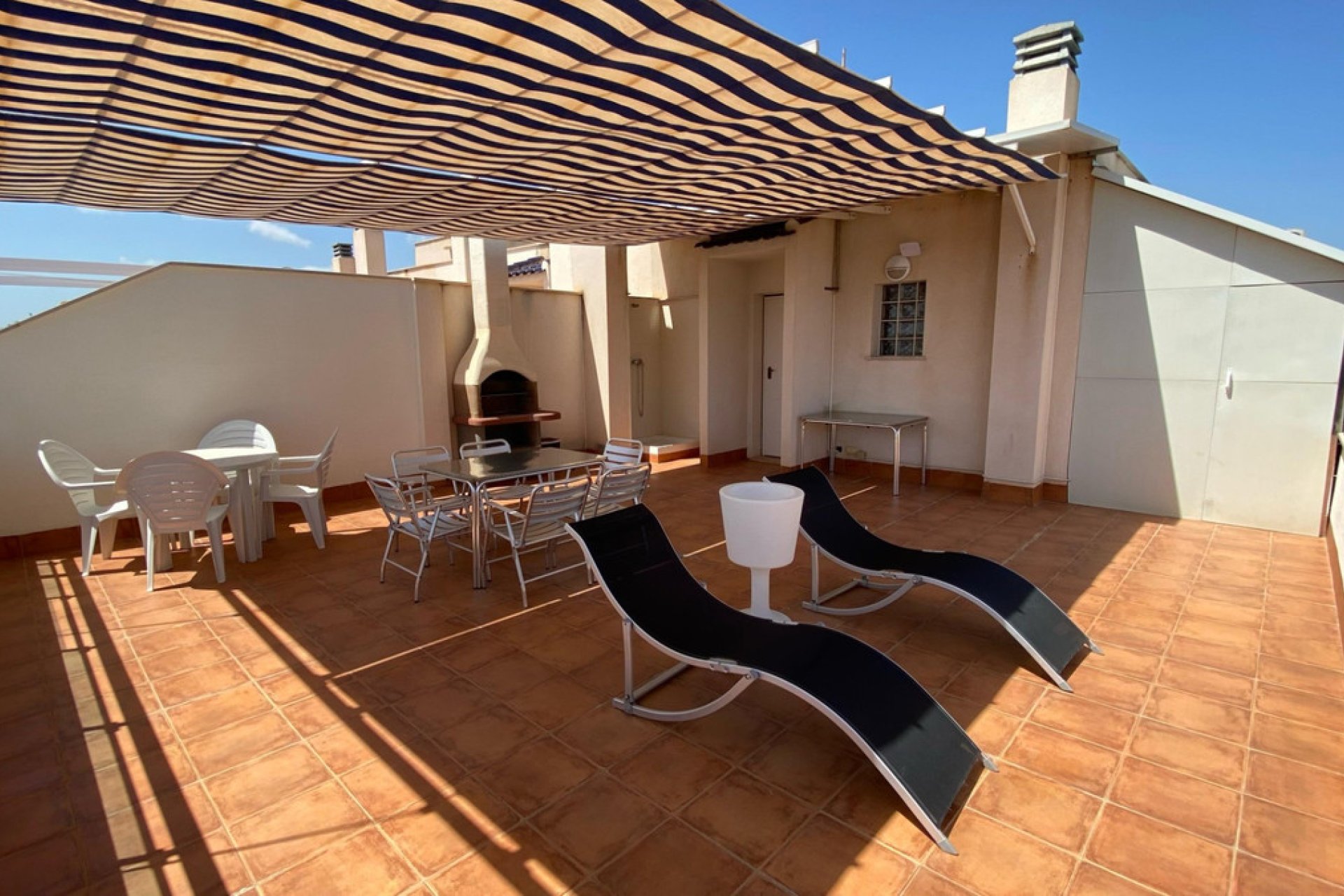 Resale - Apartment / flat -
Orihuela - Mil Palmeras