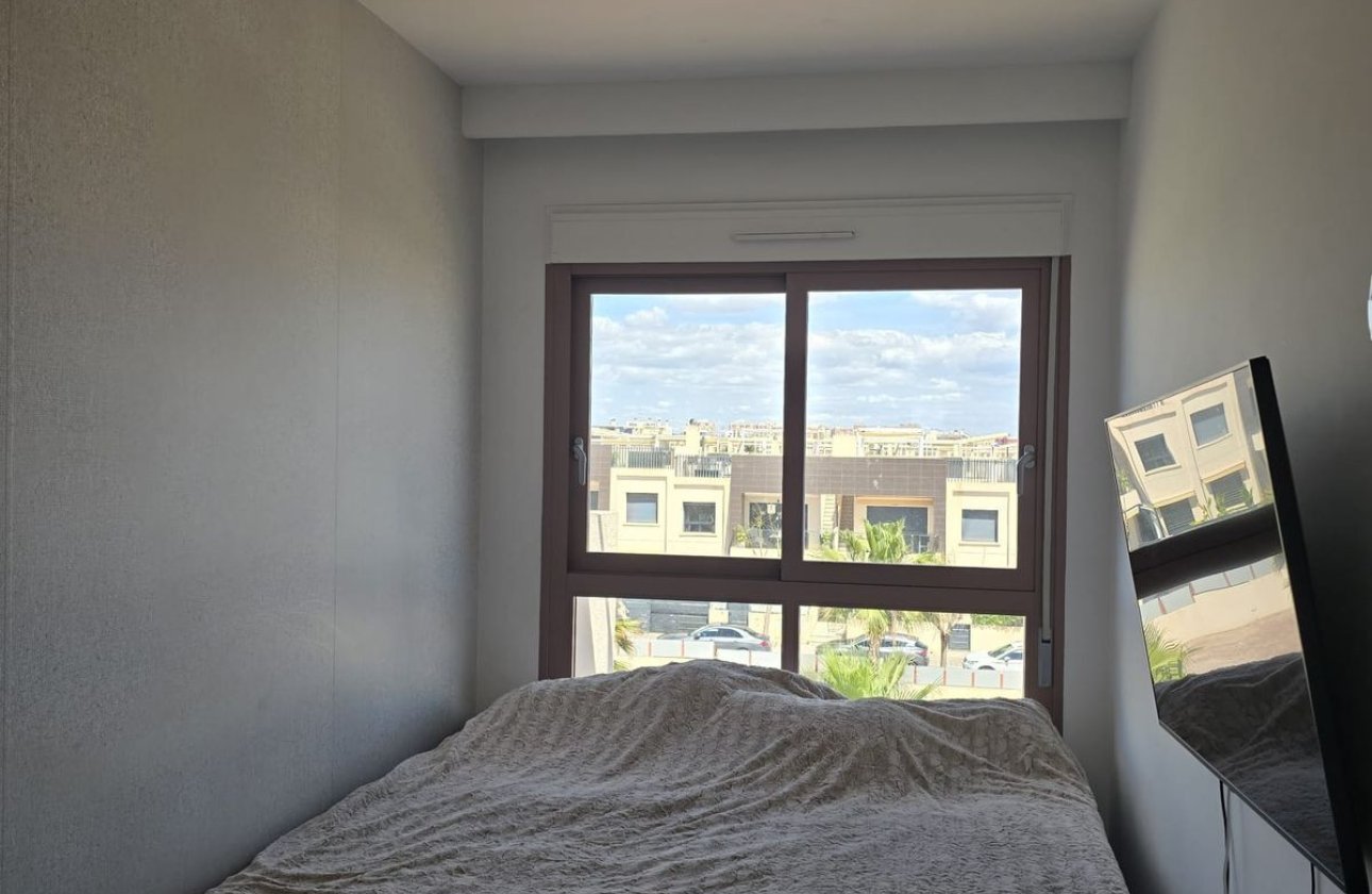 Resale - Apartment / flat -
Orihuela - Mil Palmeras