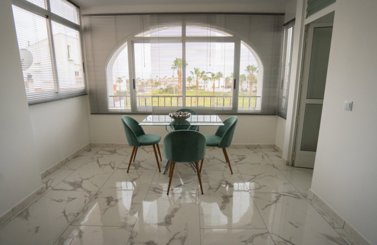 Resale - Apartment / flat -
Orihuela - Orihuela Centro