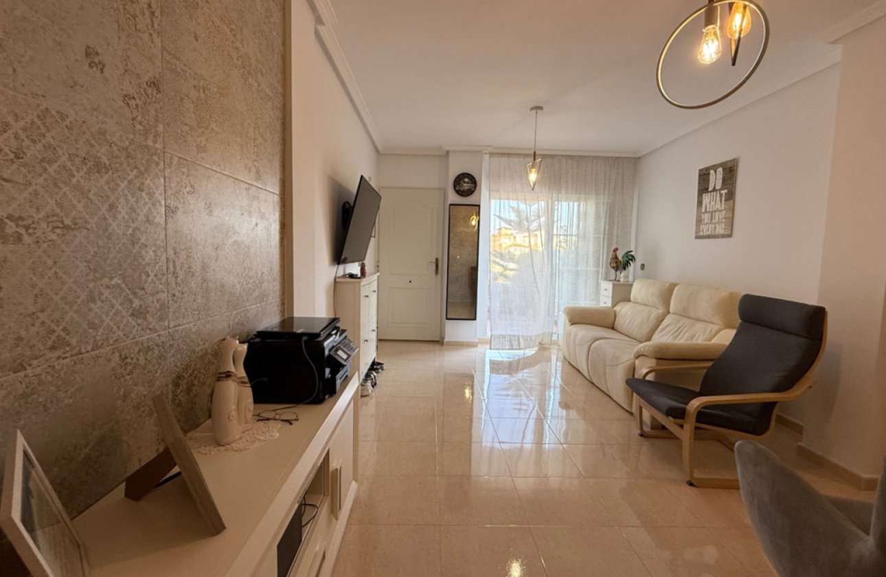 Resale - Apartment / flat -
Orihuela - Orihuela Centro