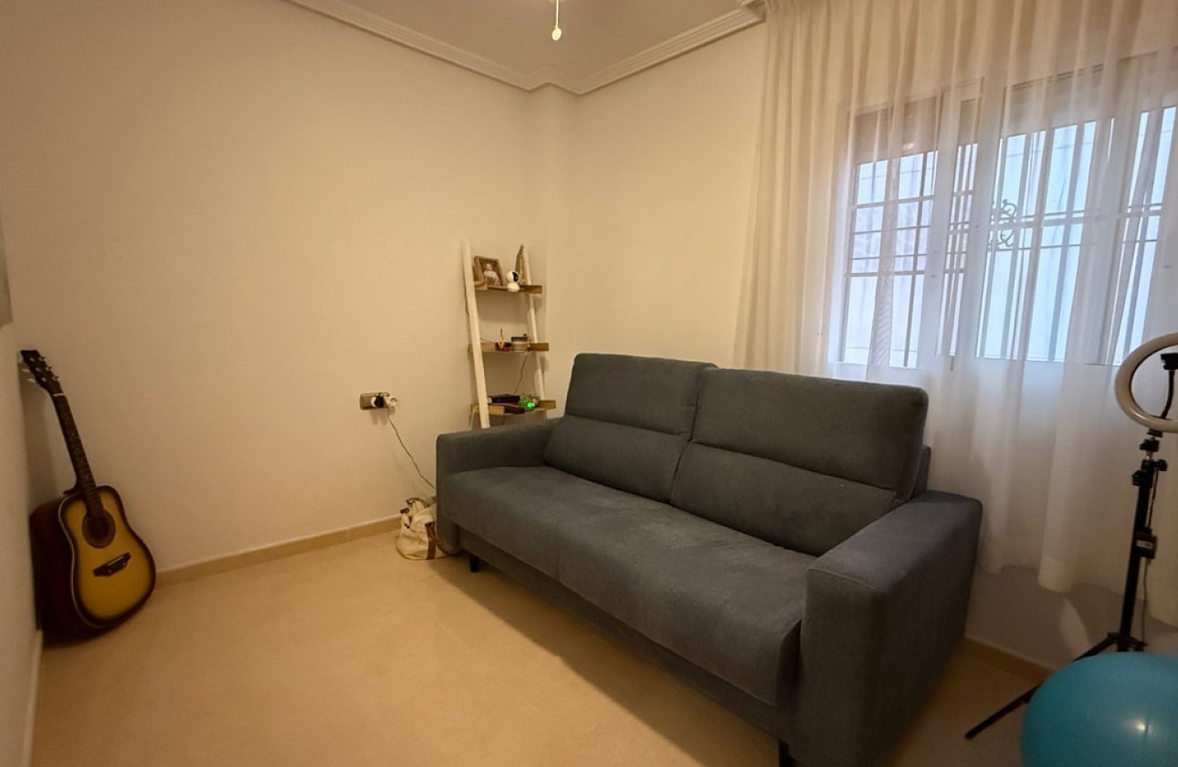 Resale - Apartment / flat -
Orihuela - Orihuela Centro
