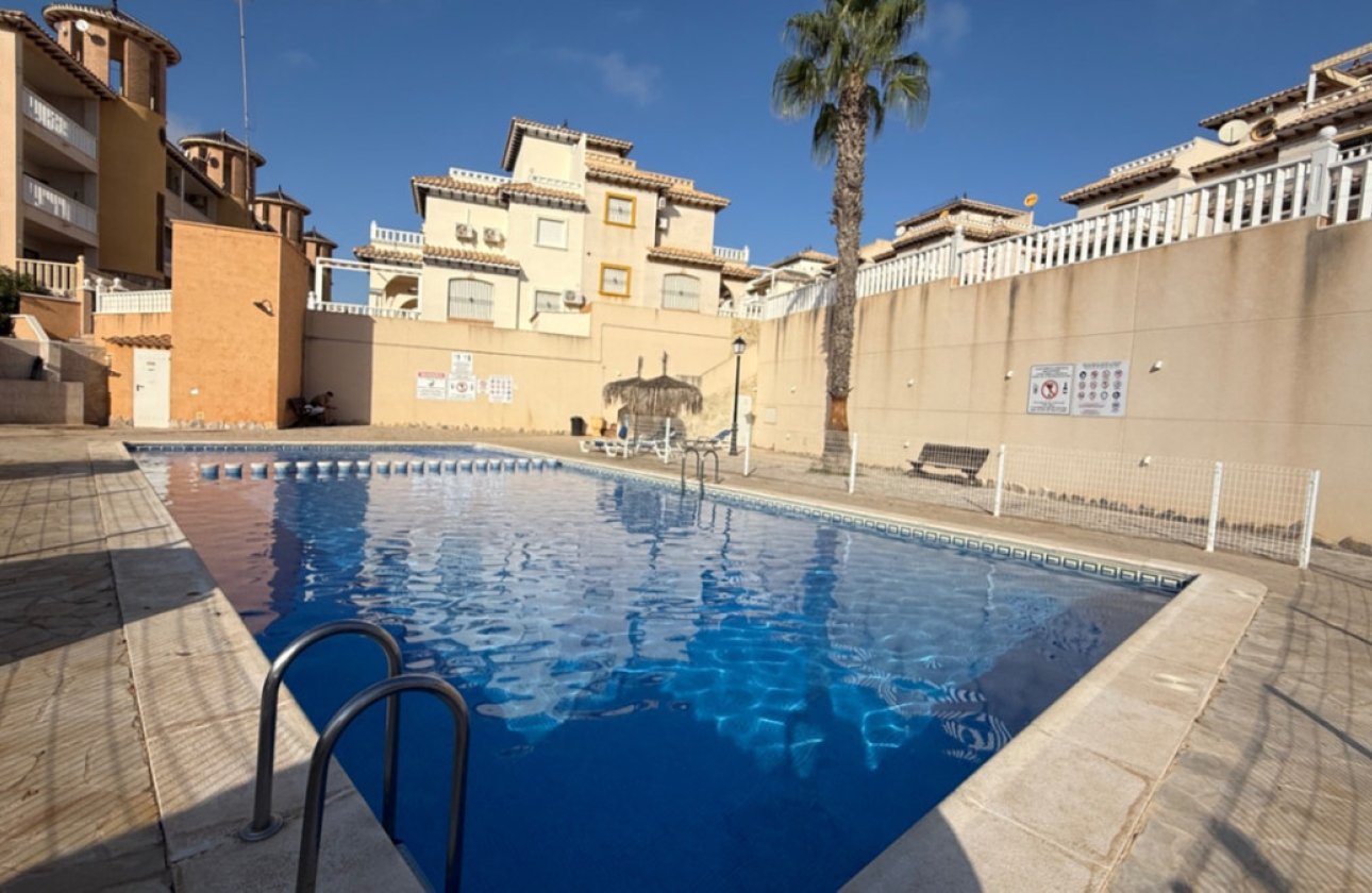 Resale - Apartment / flat -
Orihuela - Orihuela Centro