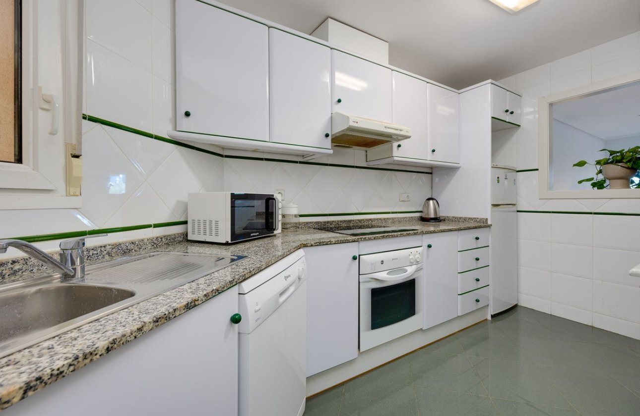 Resale - Apartment / flat -
Orihuela - Orihuela Costa