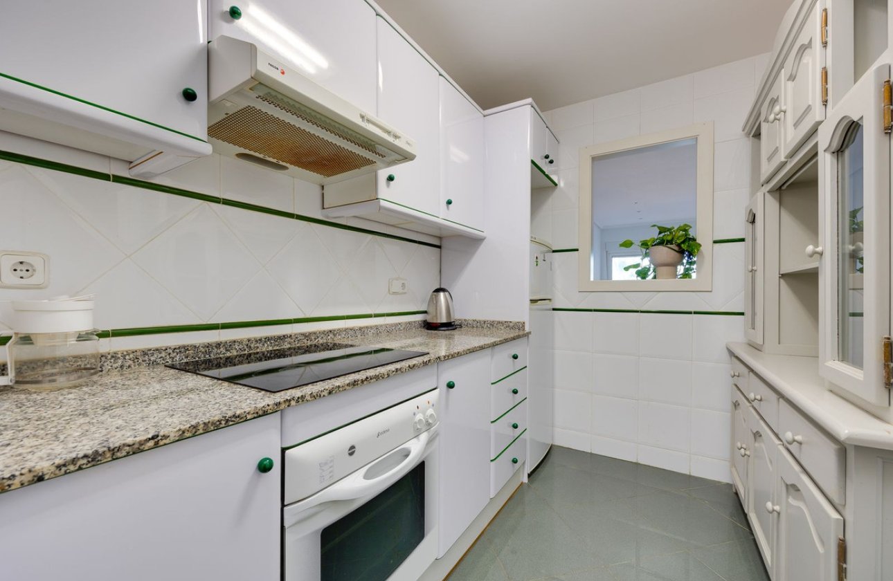 Resale - Apartment / flat -
Orihuela - Orihuela Costa