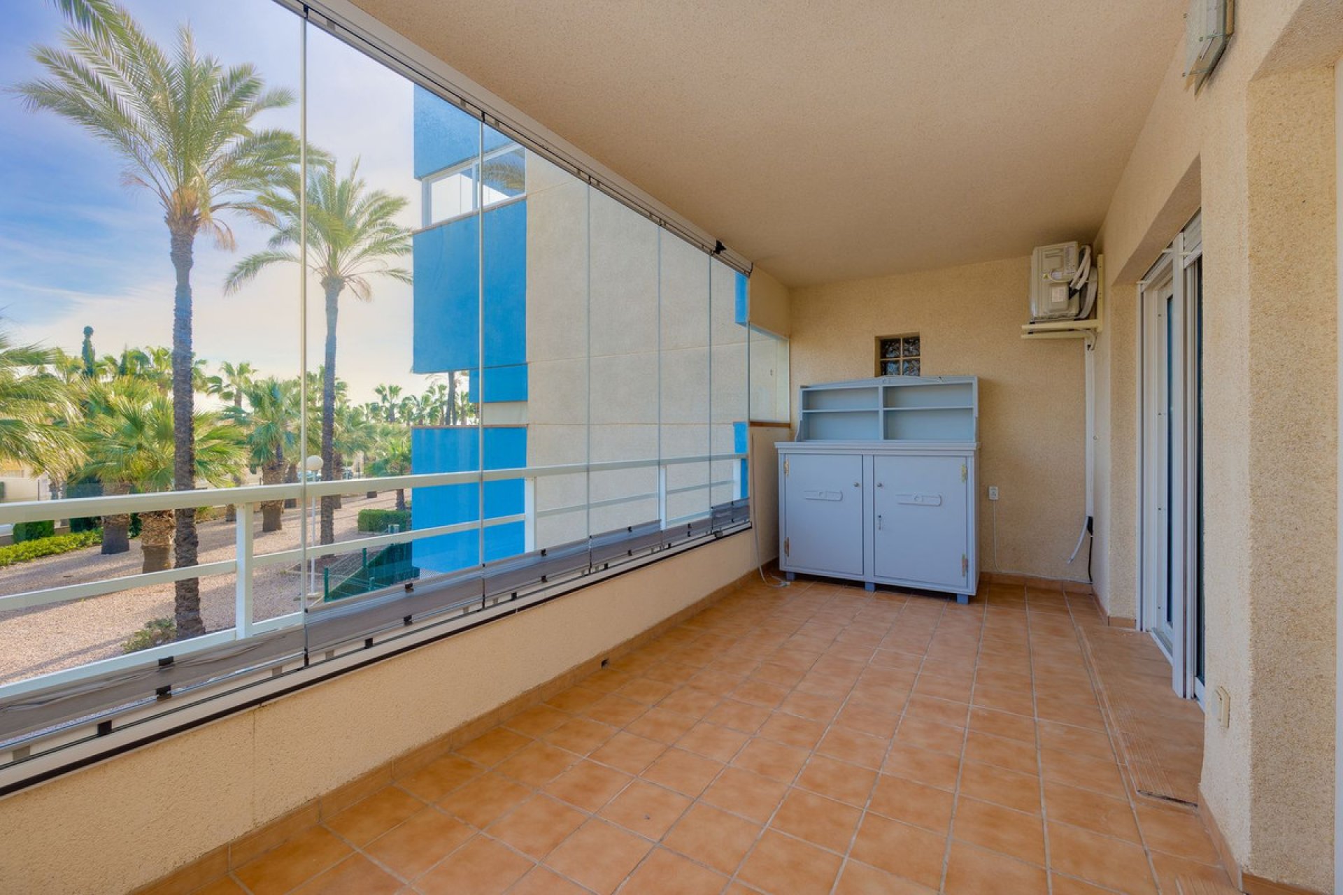Resale - Apartment / flat -
Orihuela - Orihuela Costa
