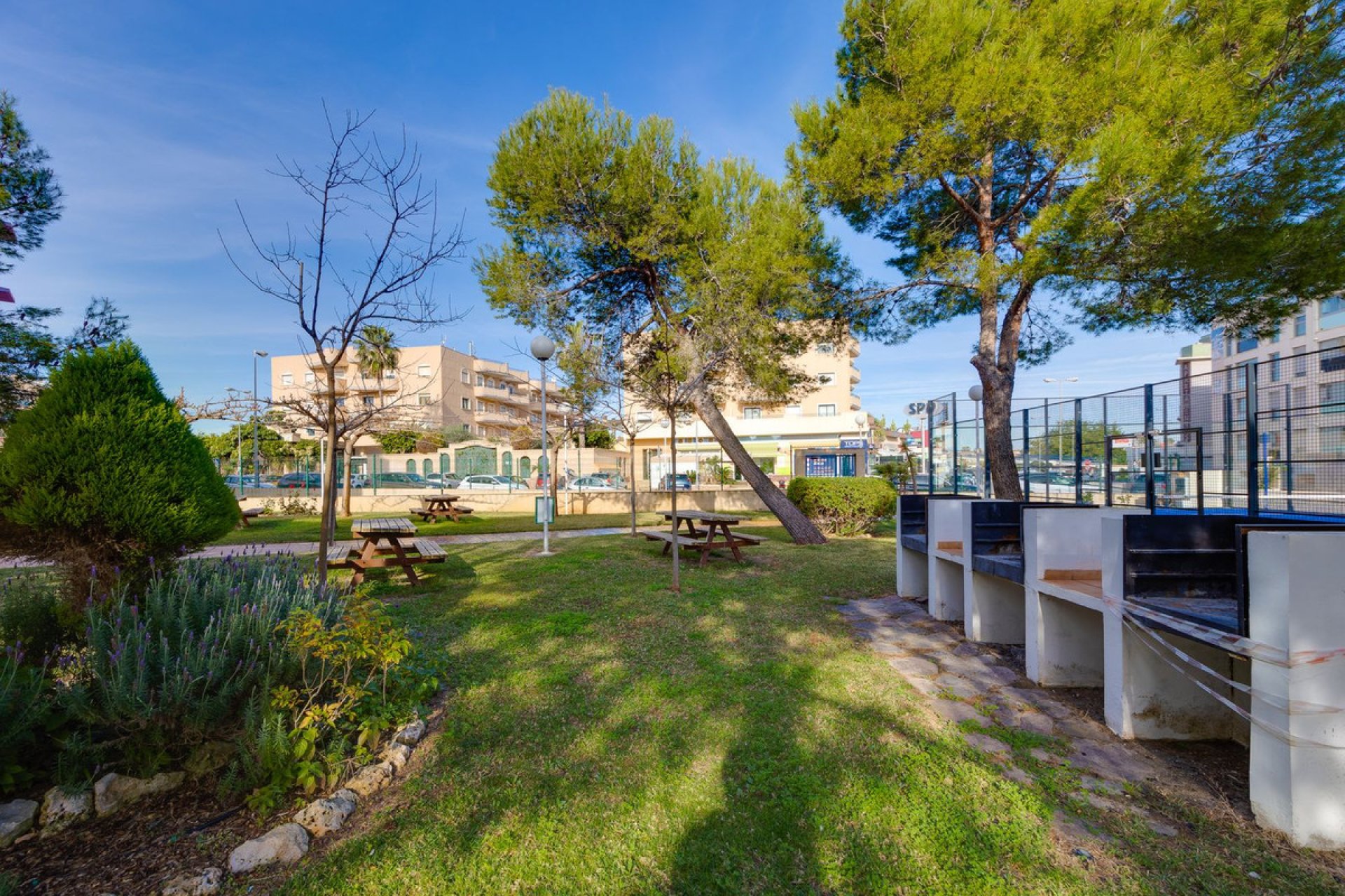 Resale - Apartment / flat -
Orihuela - Orihuela Costa