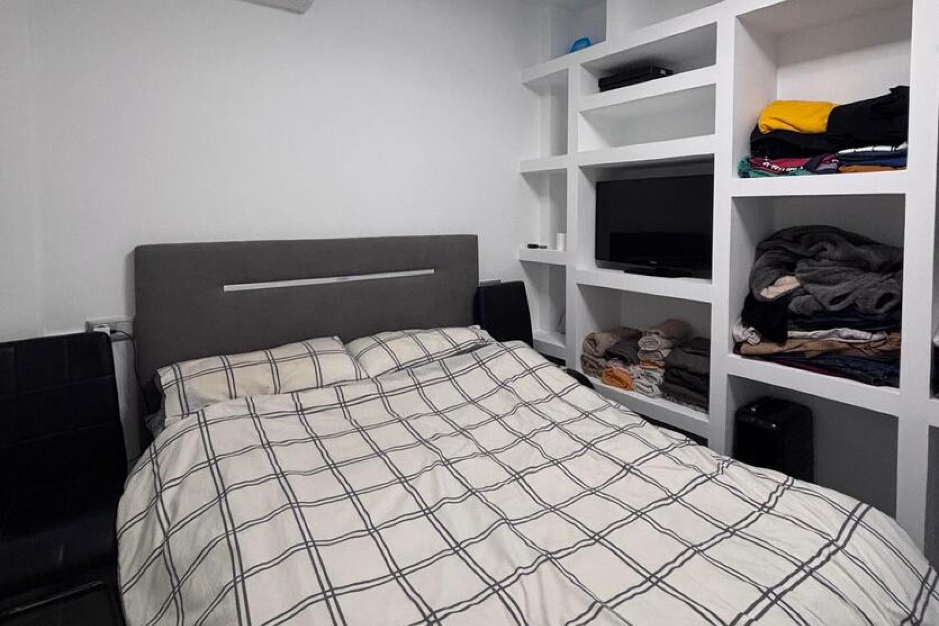 Resale - Apartment / flat -
Orihuela - Orihuela Costa