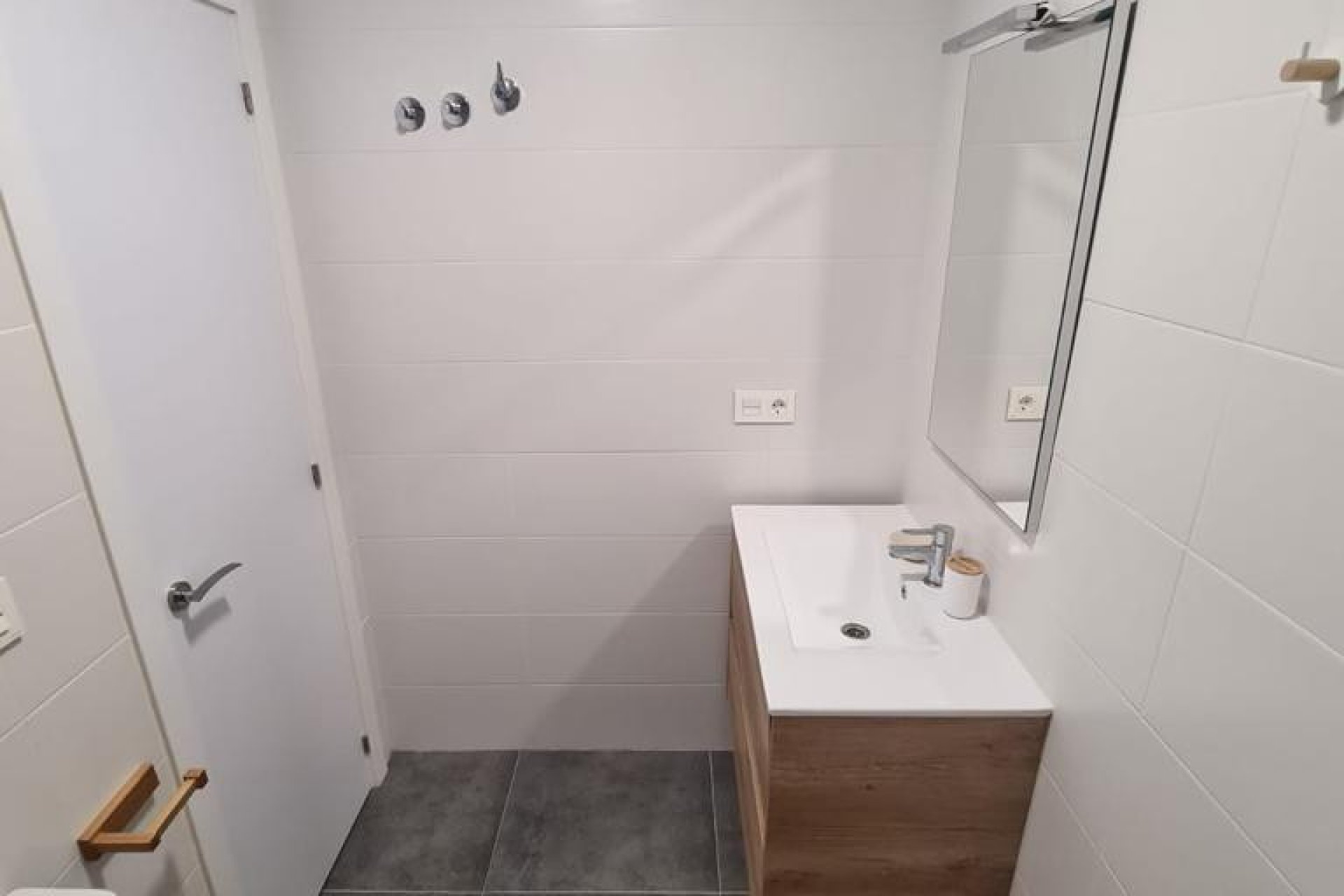 Resale - Apartment / flat -
Orihuela - Orihuela Costa