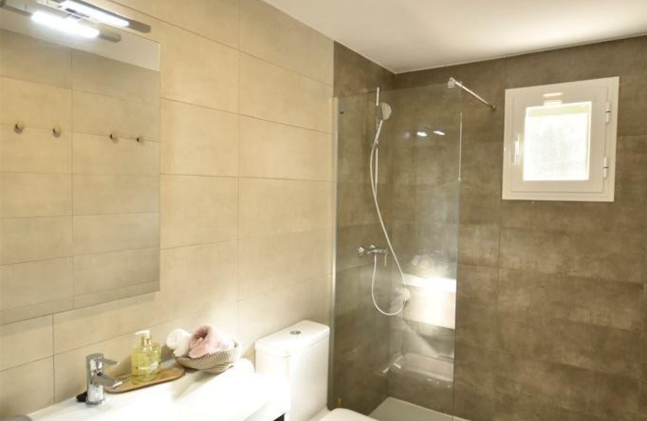 Resale - Apartment / flat -
Orihuela - Orihuela Costa