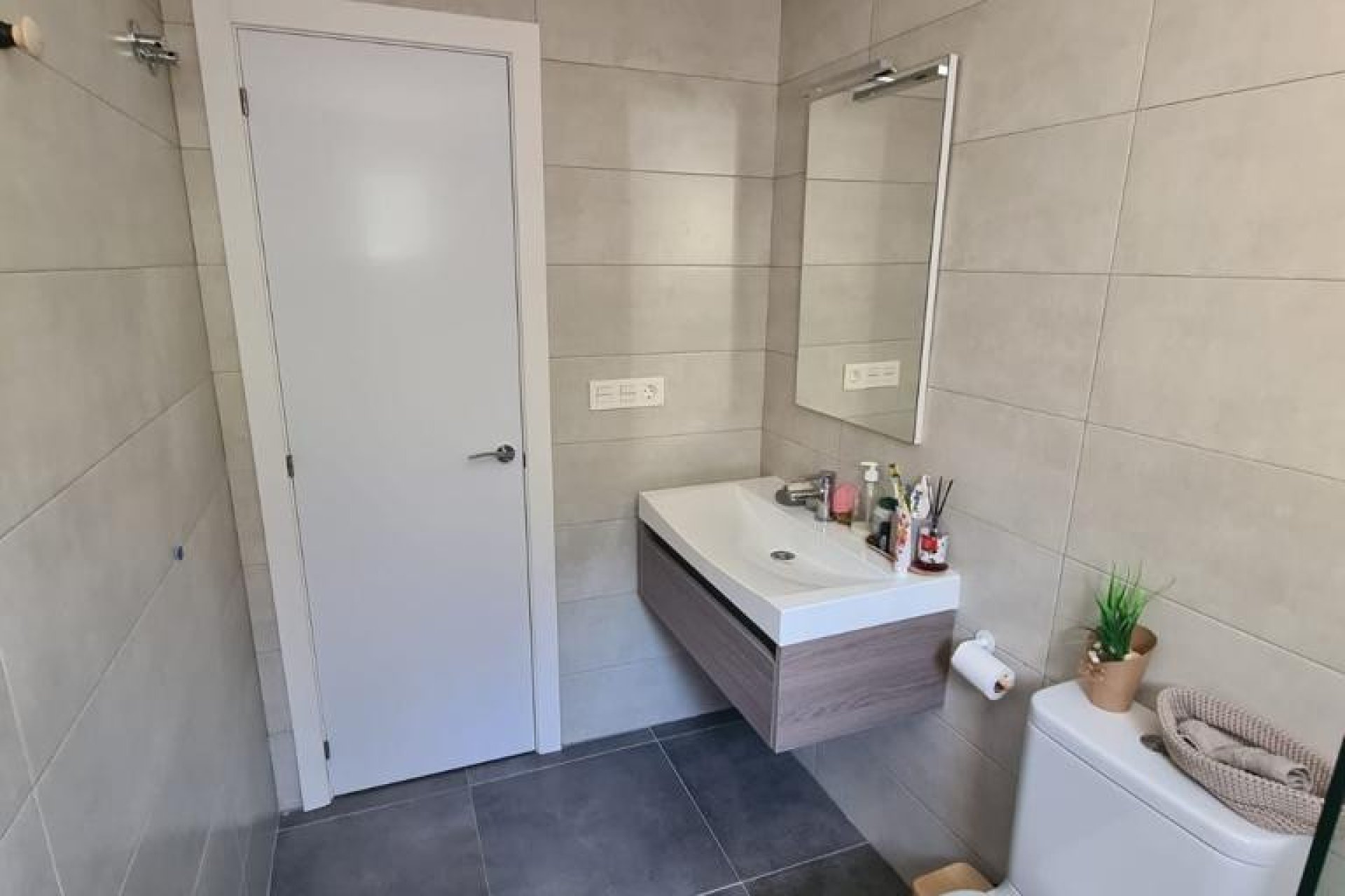 Resale - Apartment / flat -
Orihuela - Orihuela Costa