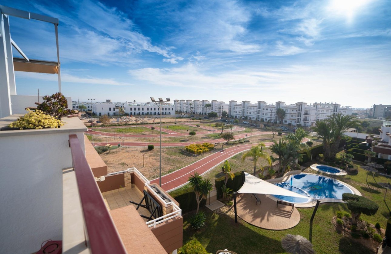 Resale - Apartment / flat -
Orihuela - Orihuela Costa