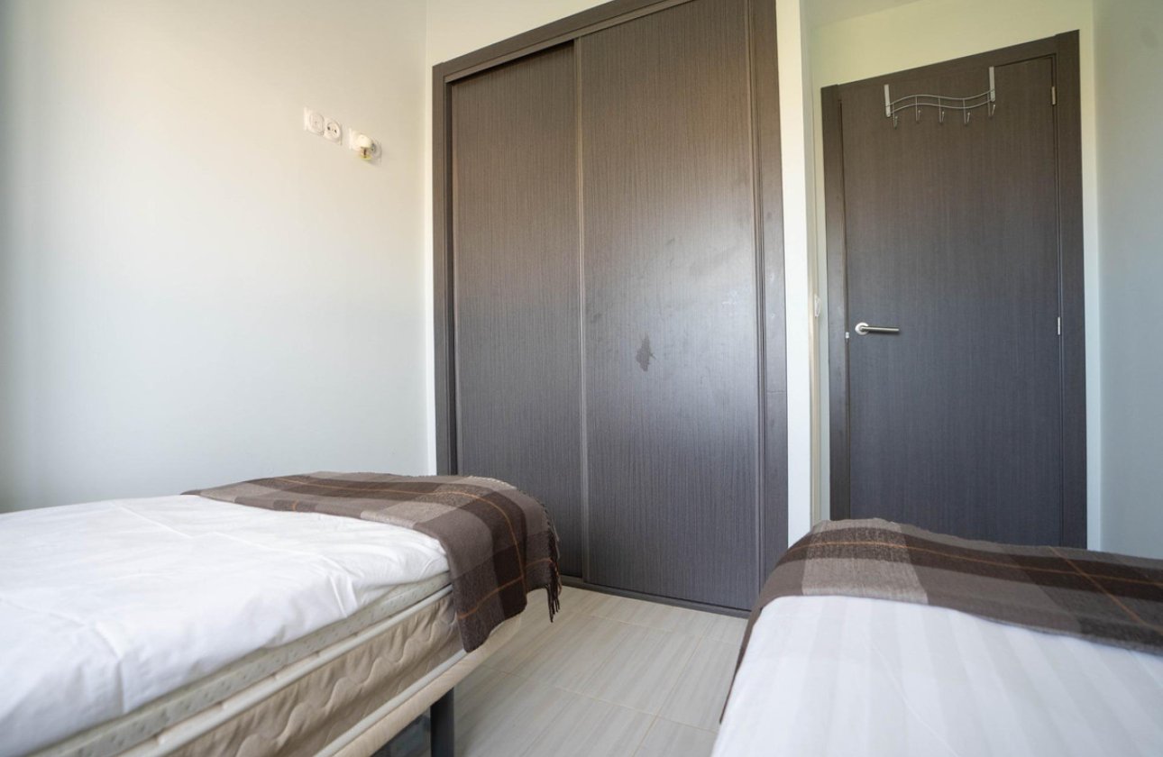 Resale - Apartment / flat -
Orihuela - Orihuela Costa