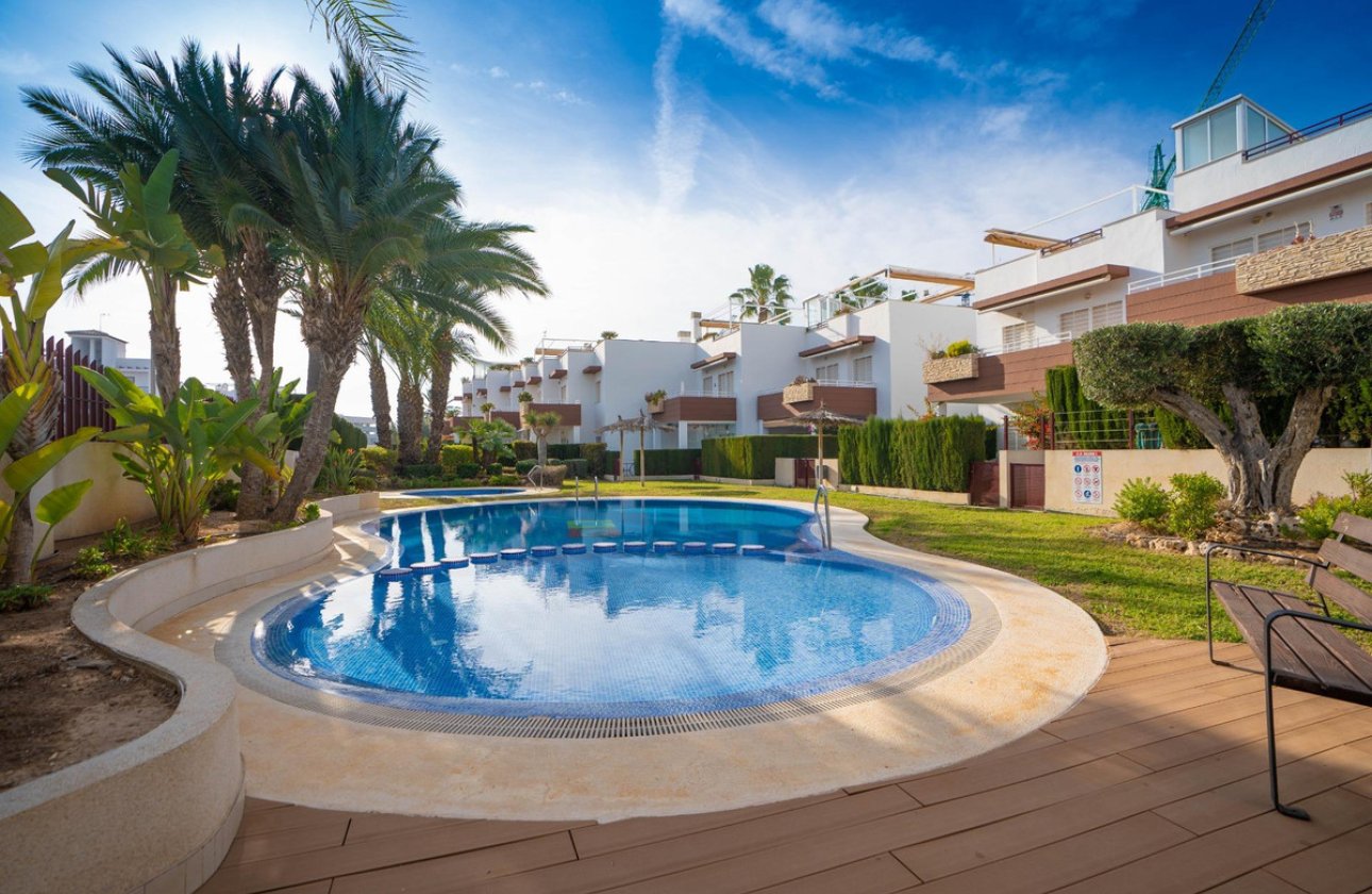 Resale - Apartment / flat -
Orihuela - Orihuela Costa