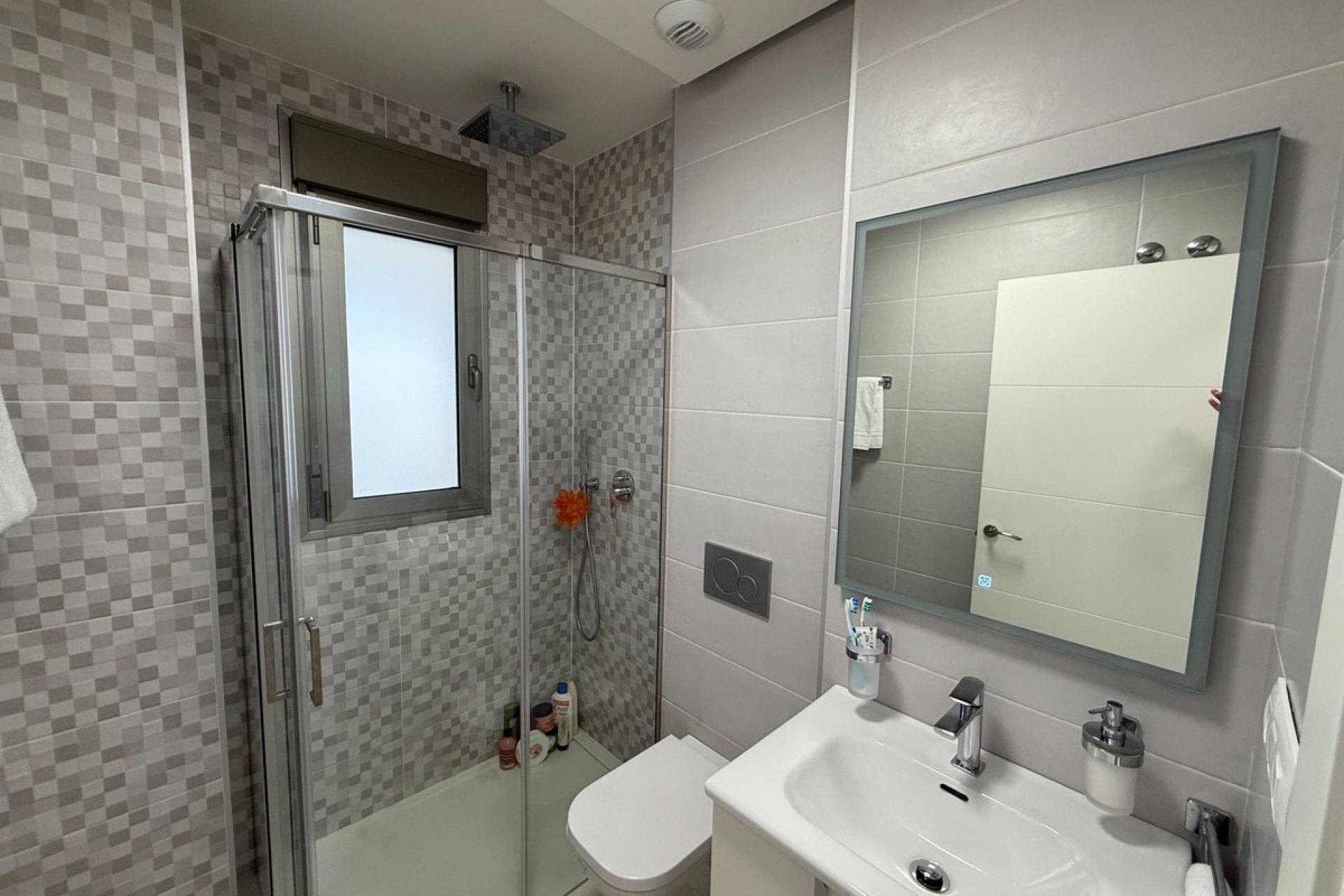 Resale - Apartment / flat -
Orihuela - Orihuela Costa