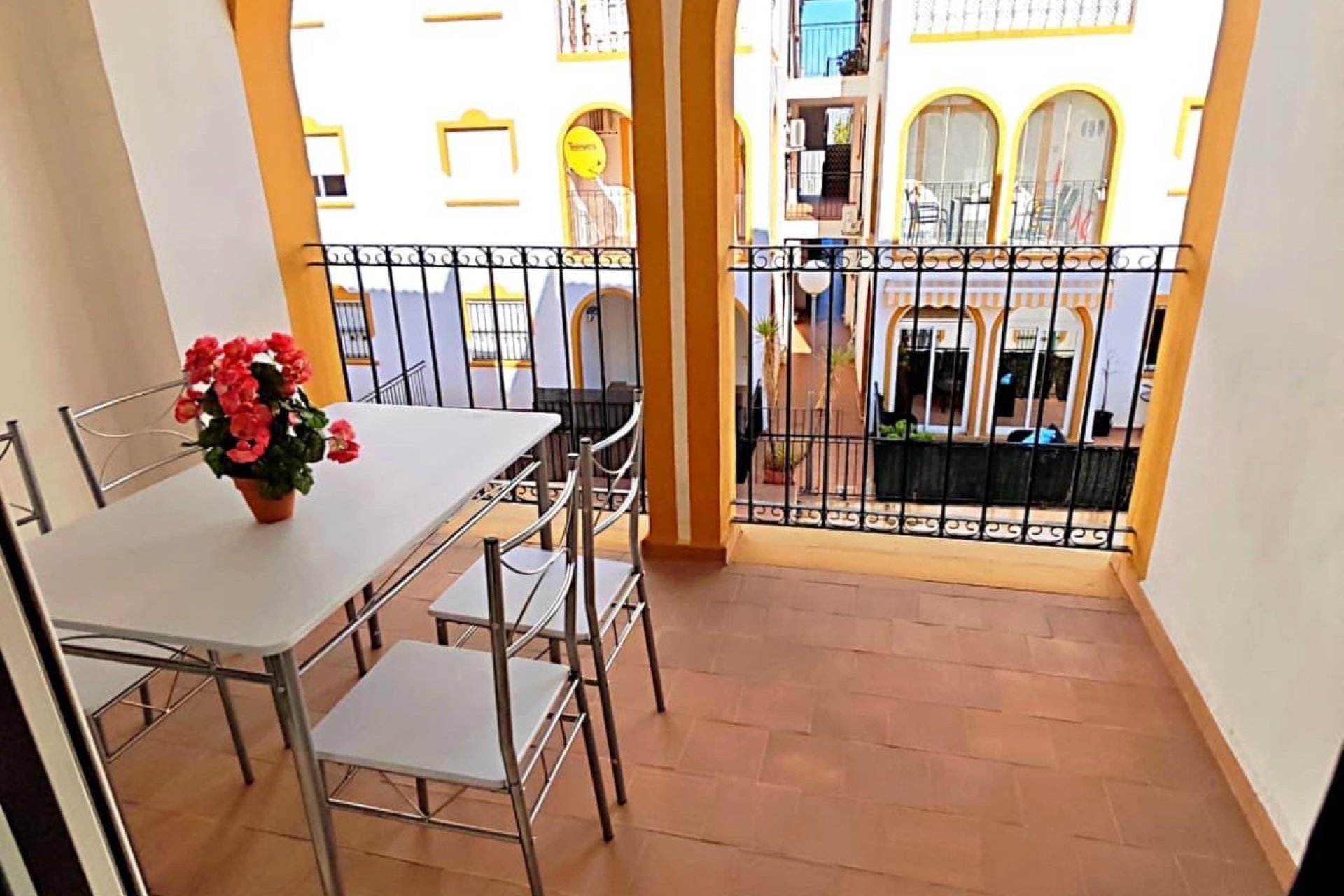 Resale - Apartment / flat -
Orihuela - Orihuela Costa