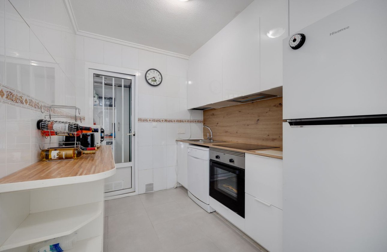 Resale - Apartment / flat -
Orihuela - Orihuela Costa