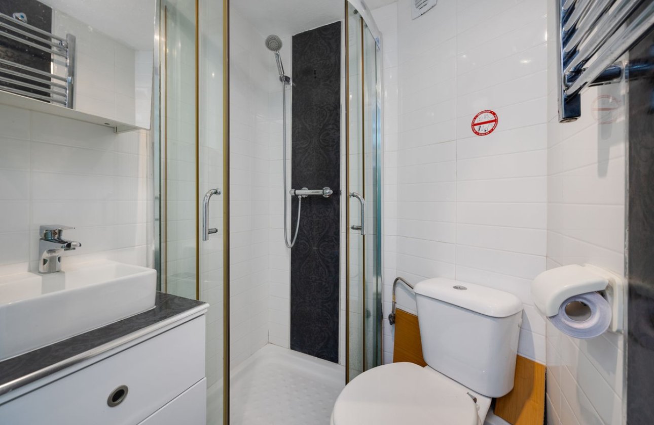 Resale - Apartment / flat -
Orihuela - Orihuela Costa