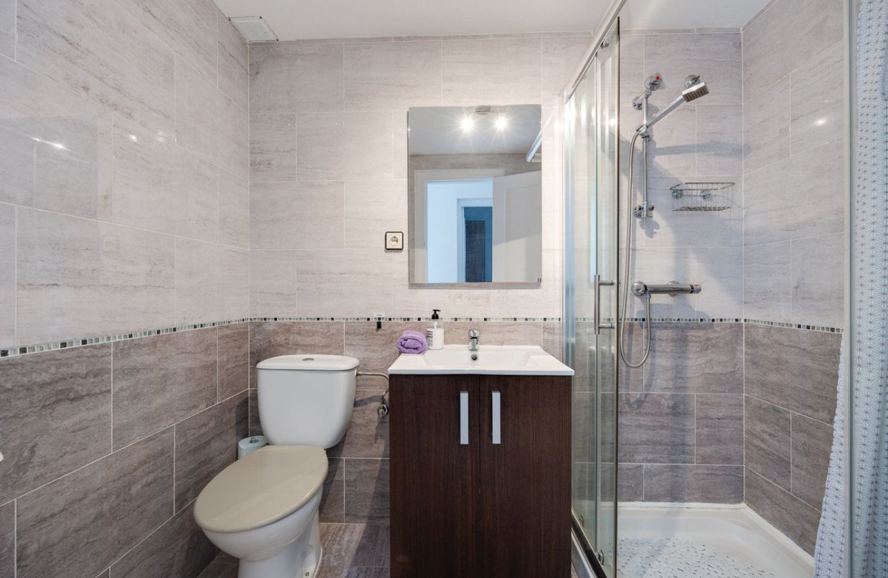 Resale - Apartment / flat -
Orihuela - Orihuela Costa