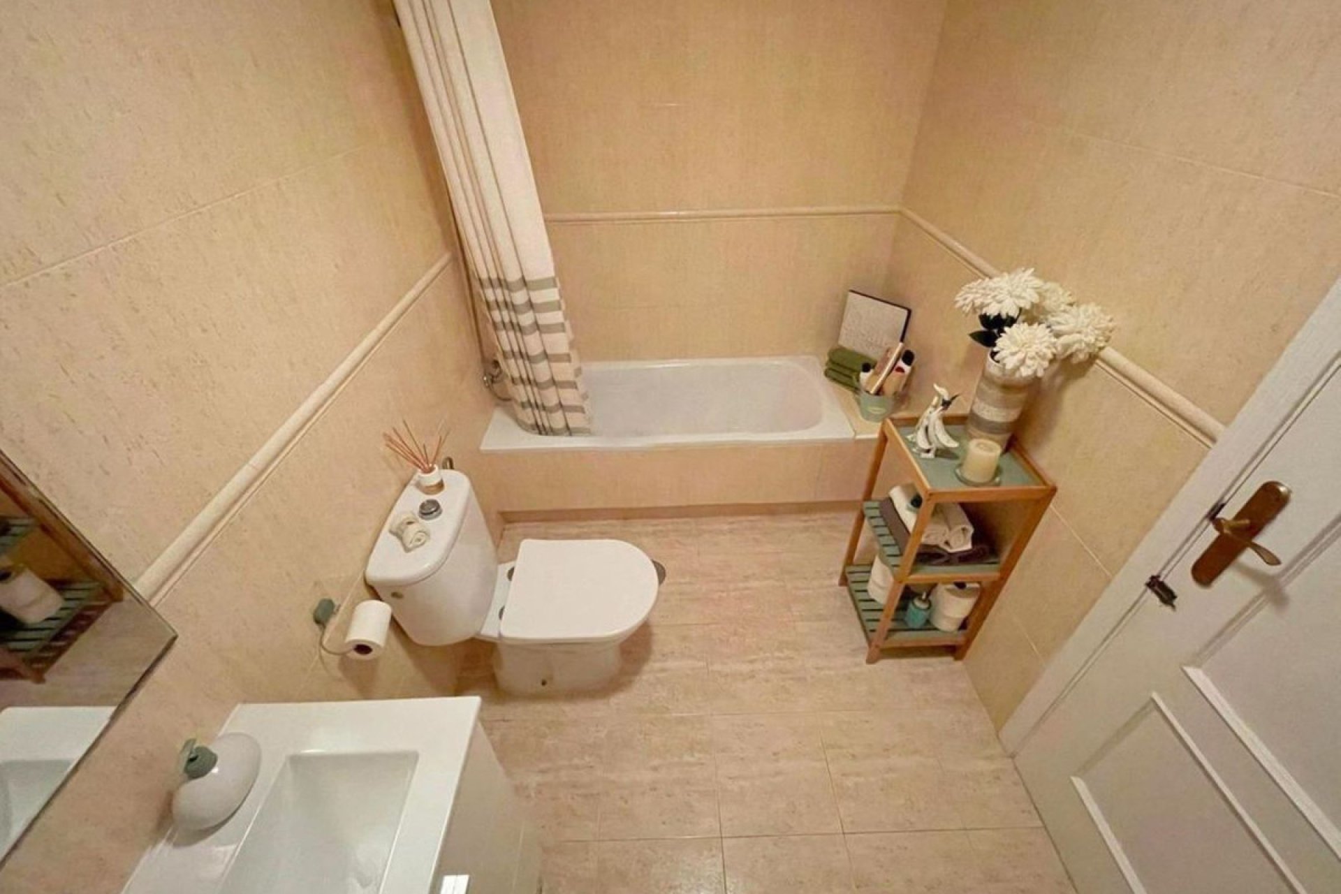 Resale - Apartment / flat -
Orihuela - Orihuela Costa