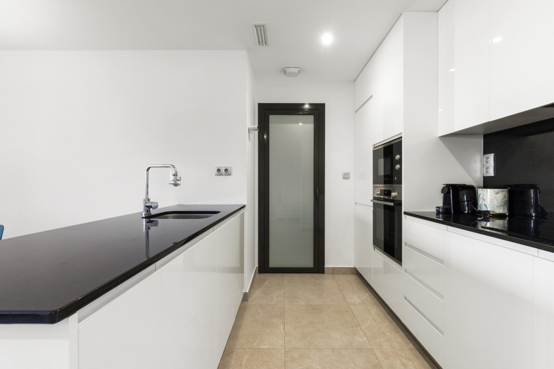 Resale - Apartment / flat -
Orihuela - Orihuela Costa