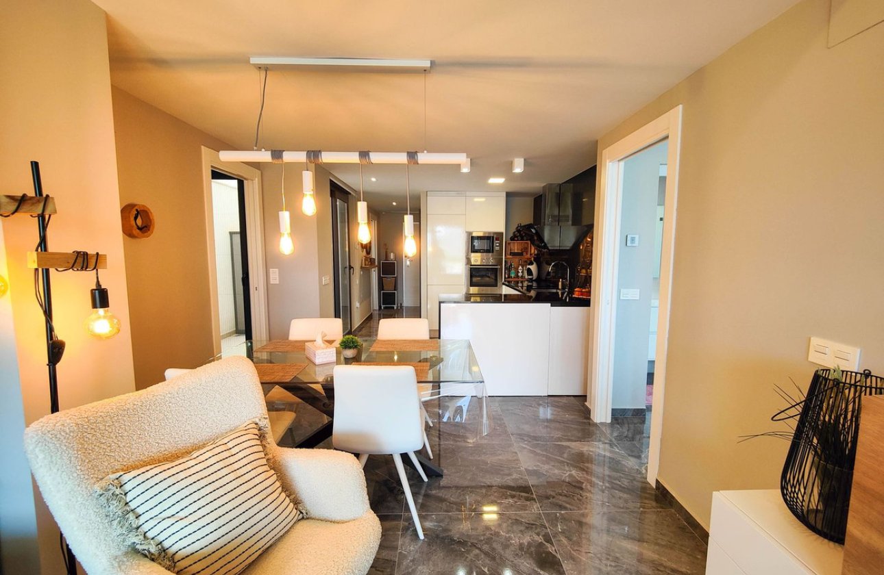 Resale - Apartment / flat -
Orihuela - Orihuela Costa