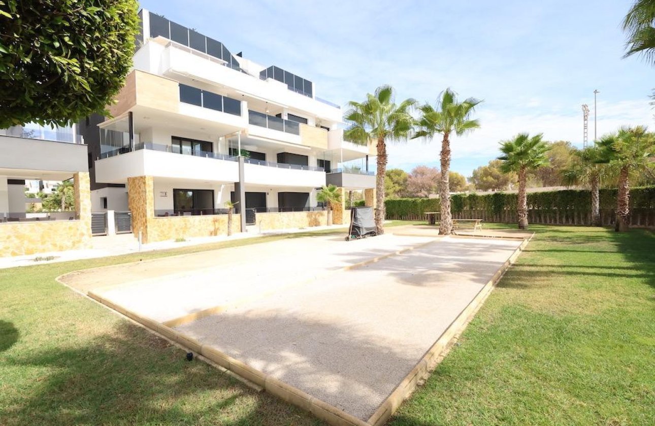 Resale - Apartment / flat -
Orihuela - Orihuela Costa