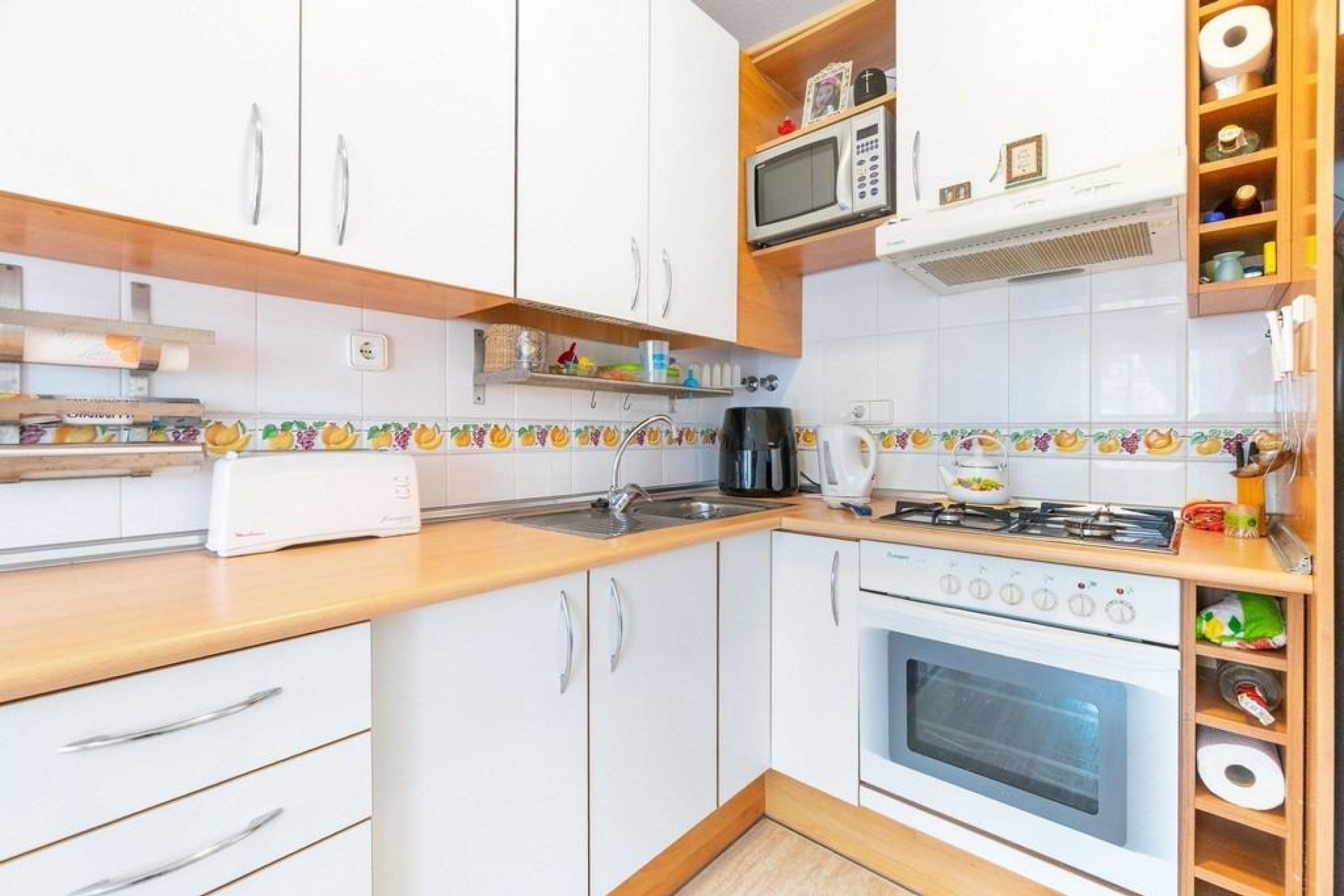 Resale - Apartment / flat -
Orihuela - Orihuela Costa