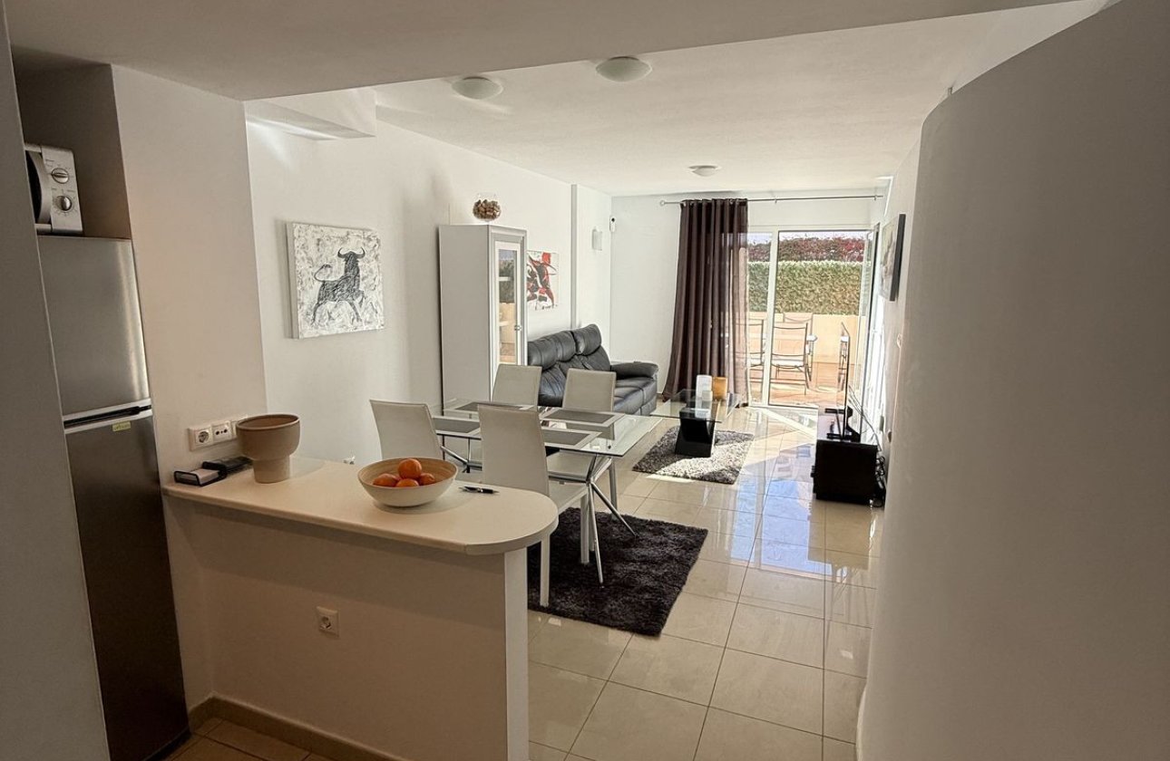 Resale - Apartment / flat -
Orihuela - Playa Flamenca