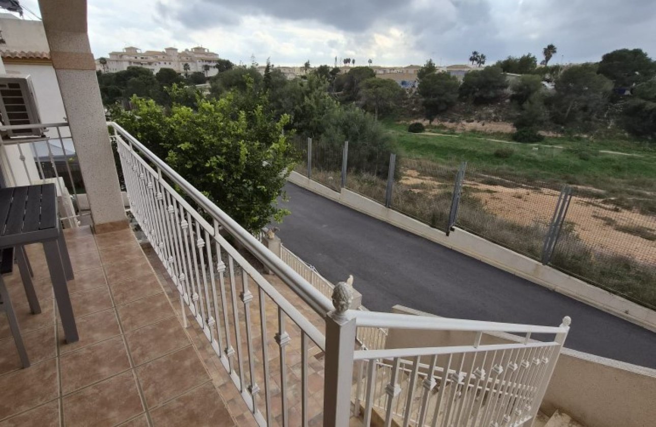 Resale - Apartment / flat -
Orihuela - Playa Flamenca