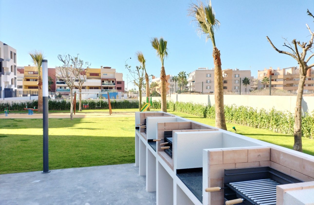 Resale - Apartment / flat -
Orihuela - Playa Flamenca
