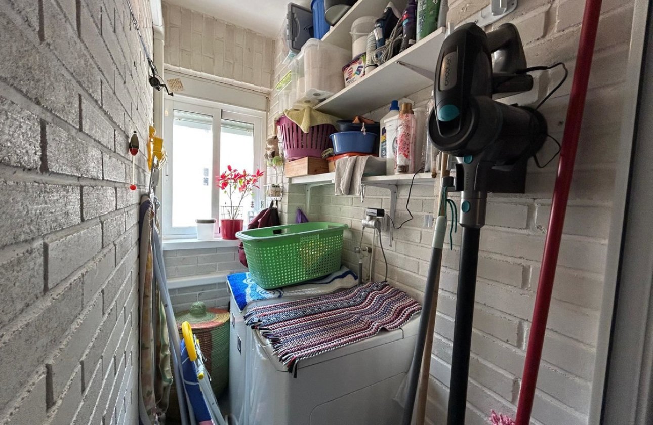 Resale - Apartment / flat -
Orihuela - Playa Flamenca