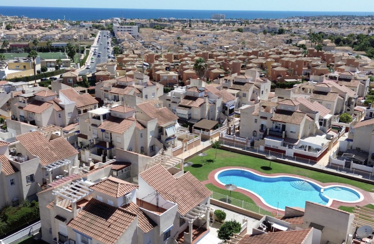 Resale - Apartment / flat -
Orihuela - Playa Flamenca