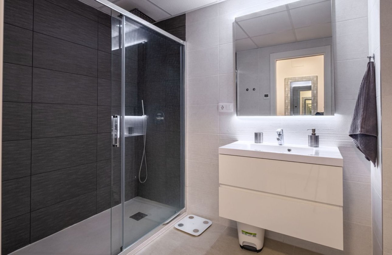 Resale - Apartment / flat -
Orihuela - Playa Flamenca