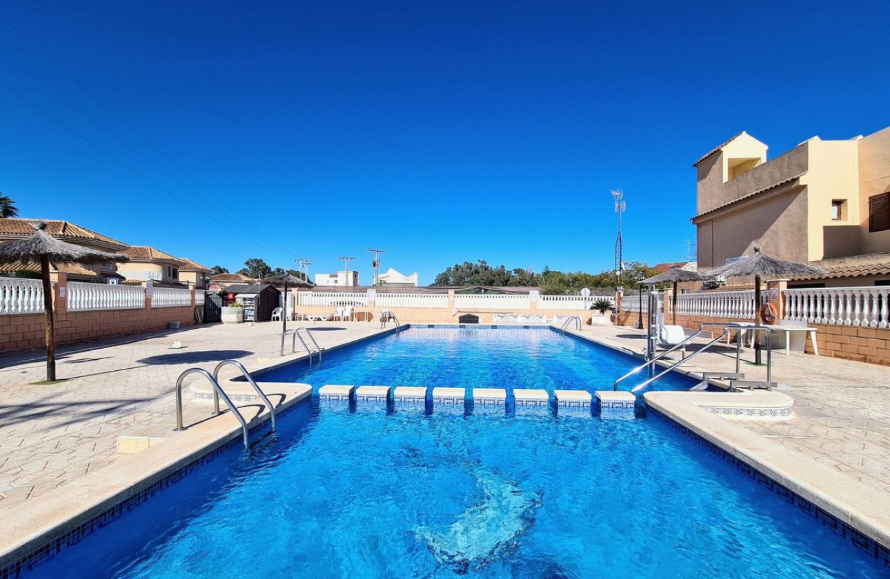 Resale - Apartment / flat -
Orihuela - Punta Prima