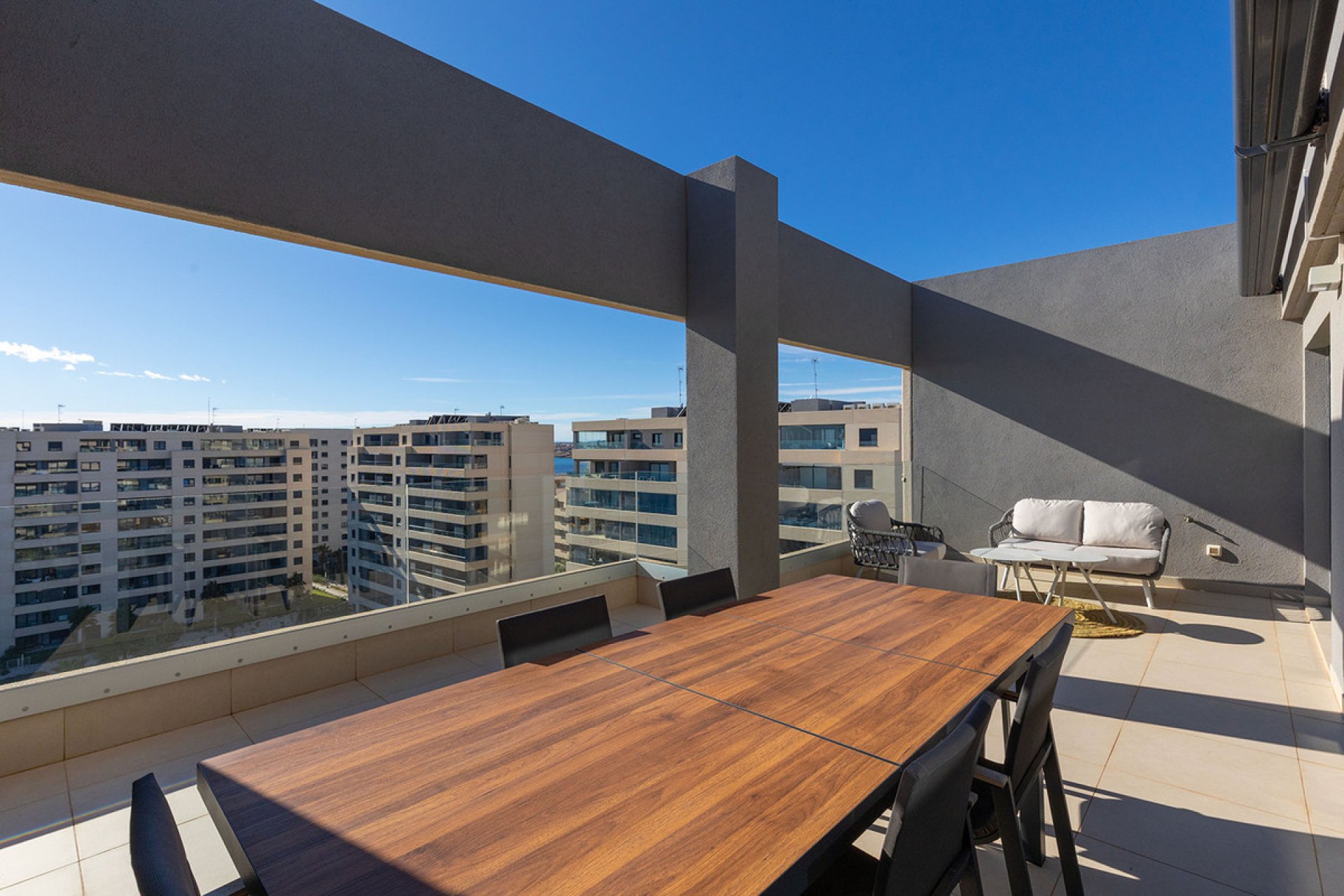 Resale - Apartment / flat -
Orihuela - Punta Prima