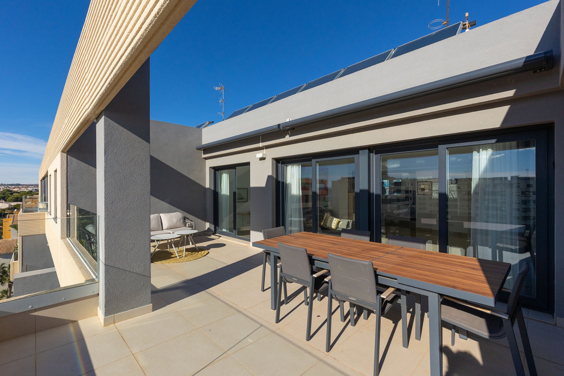 Resale - Apartment / flat -
Orihuela - Punta Prima