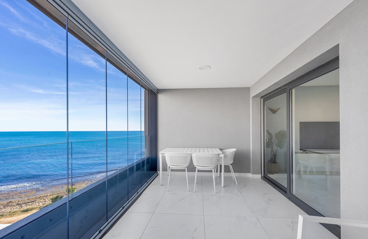 Resale - Apartment / flat -
Orihuela - Punta Prima