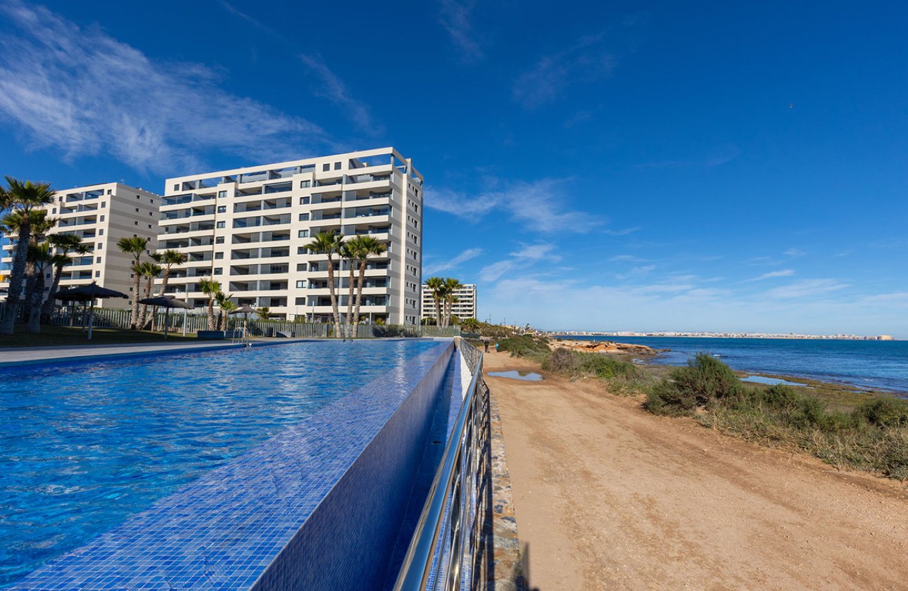 Resale - Apartment / flat -
Orihuela - Punta Prima