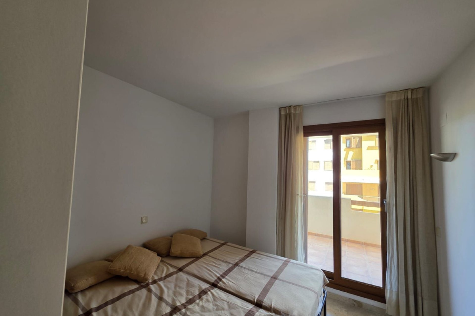 Resale - Apartment / flat -
Orihuela - Punta Prima