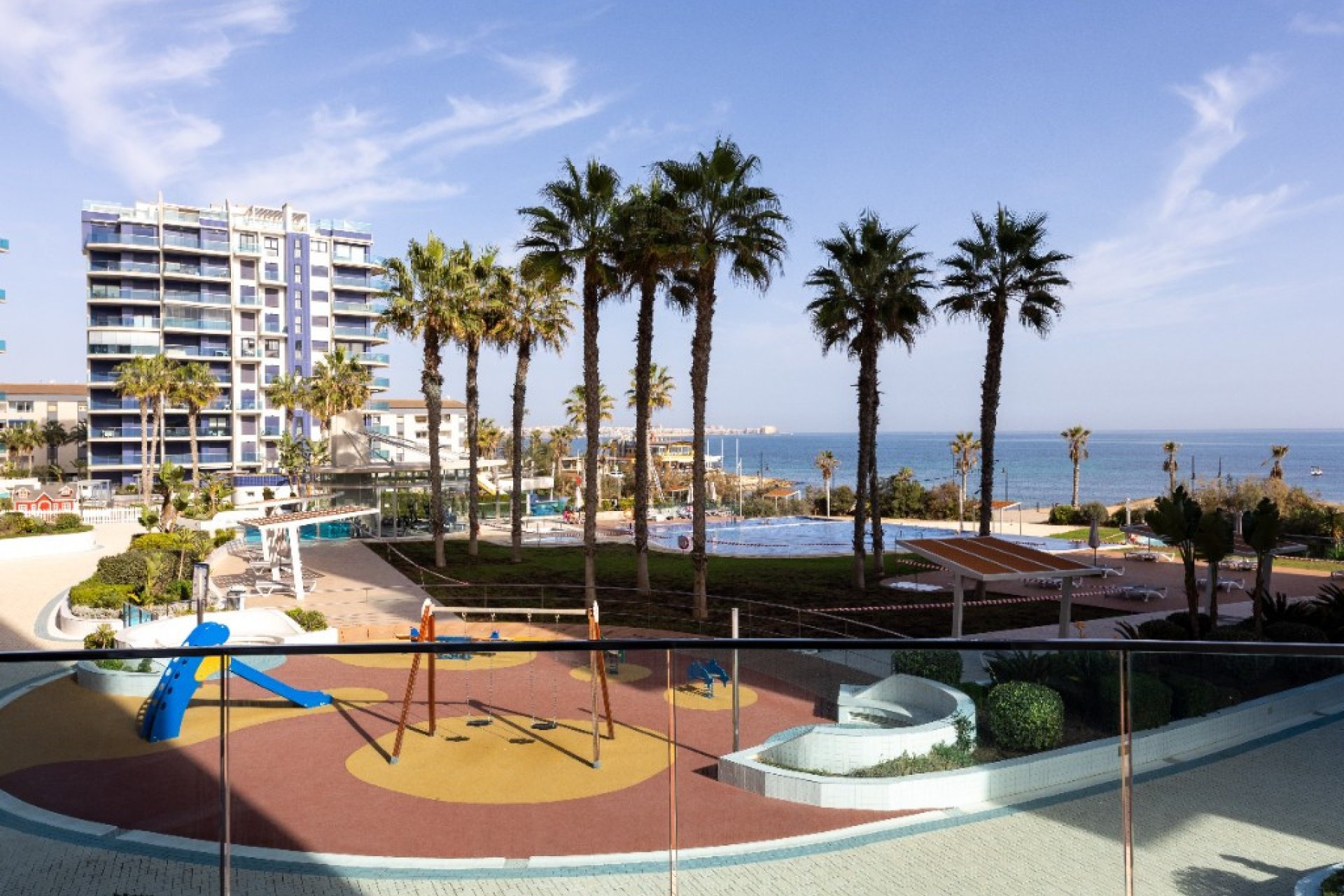 Resale - Apartment / flat -
Orihuela - Punta Prima