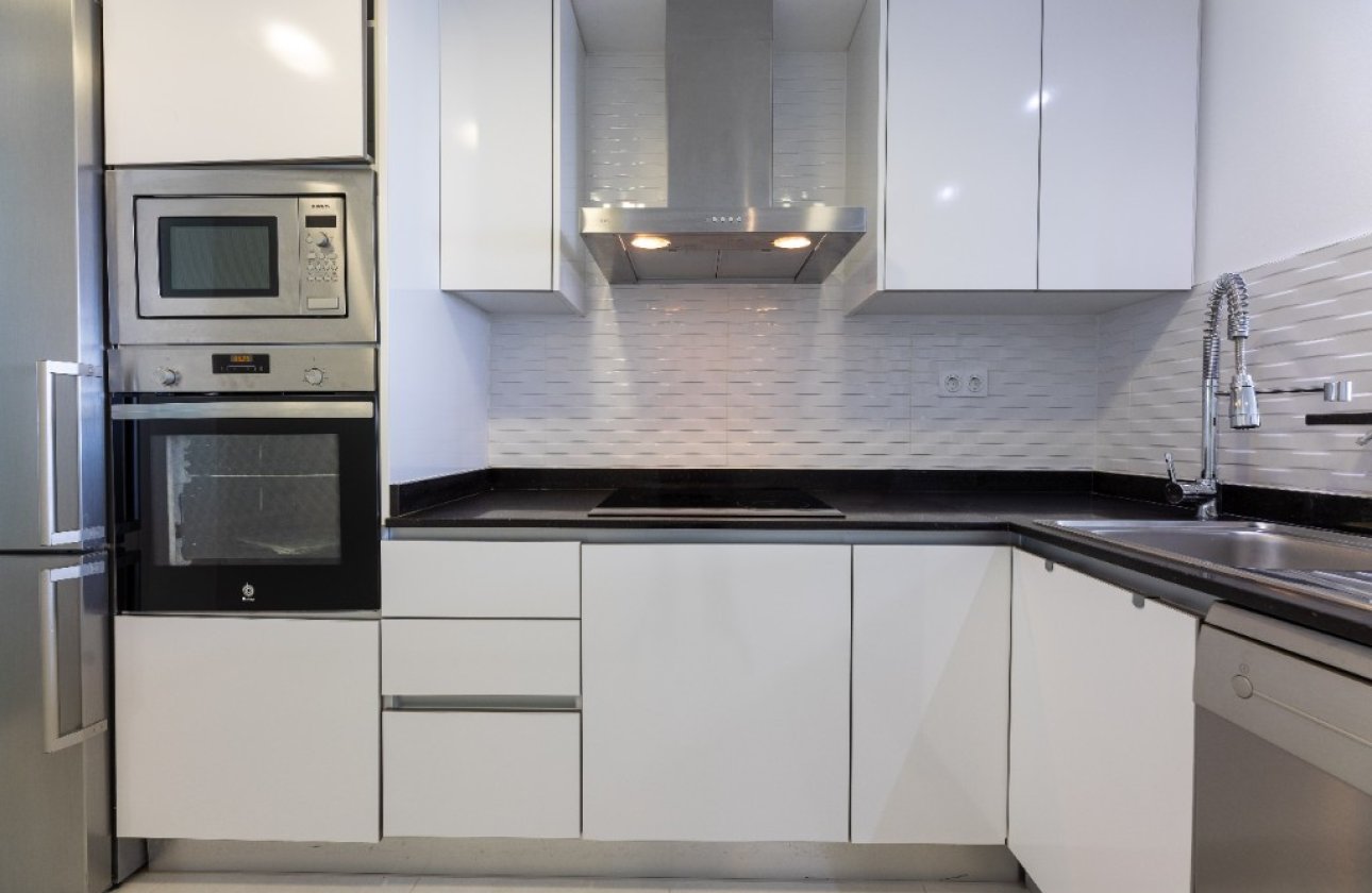 Resale - Apartment / flat -
Orihuela - Punta Prima