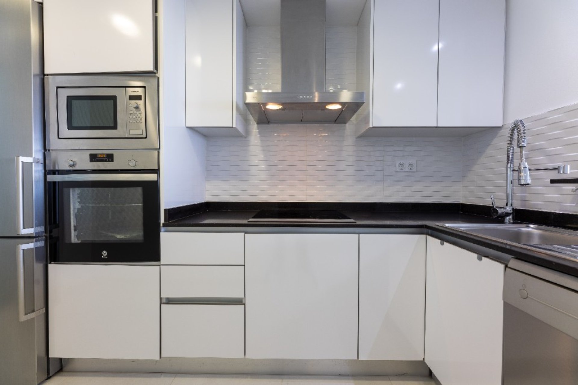 Resale - Apartment / flat -
Orihuela - Punta Prima