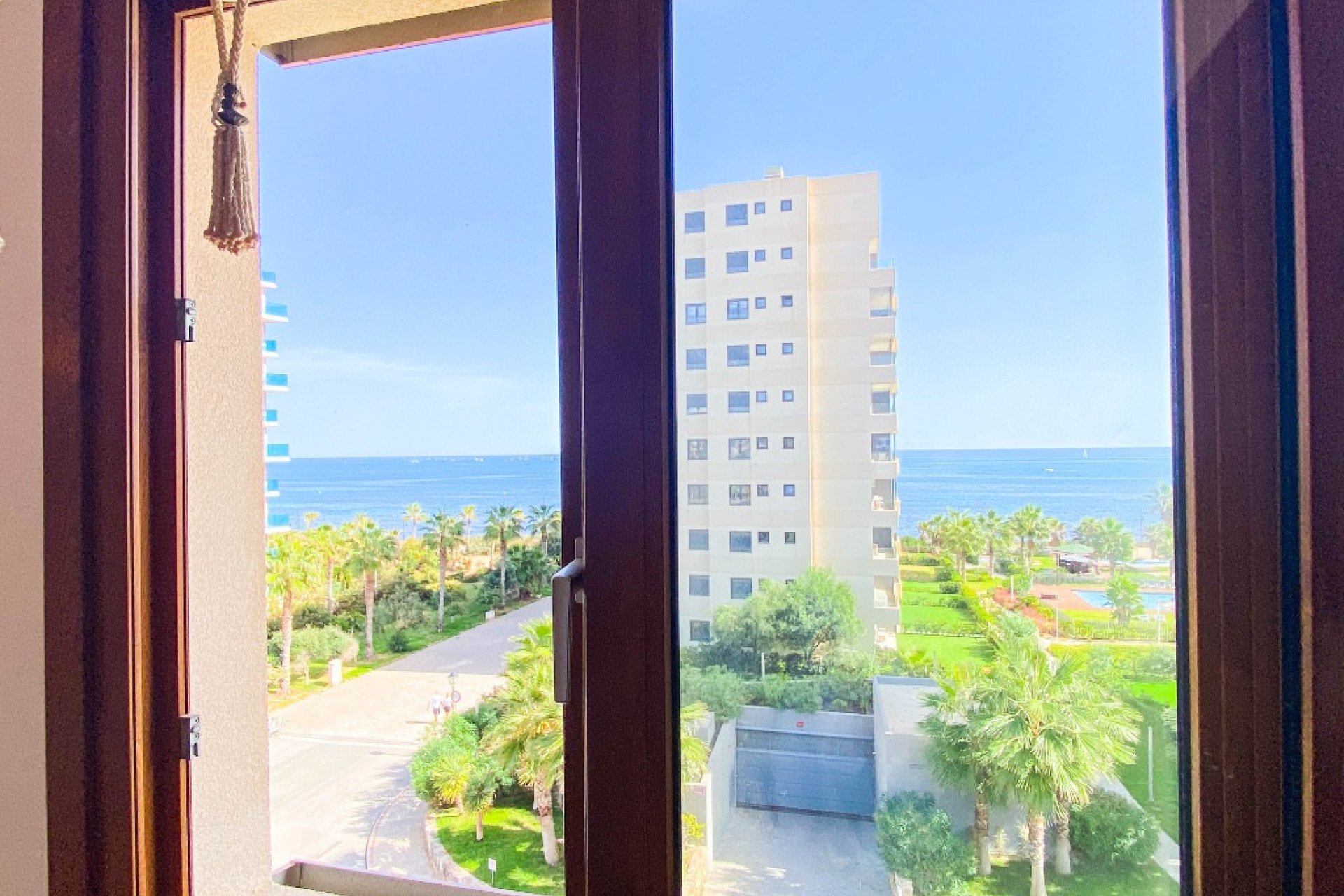 Resale - Apartment / flat -
Orihuela - Punta Prima