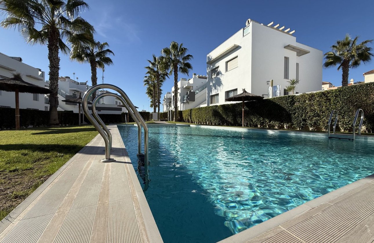 Resale - Apartment / flat -
Orihuela - Punta Prima