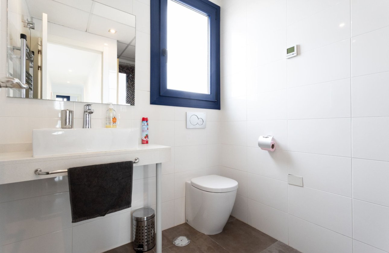 Resale - Apartment / flat -
Orihuela - Punta Prima